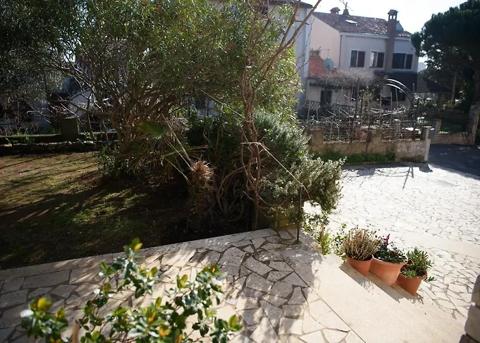 Villa Claudia Beach Apartment
